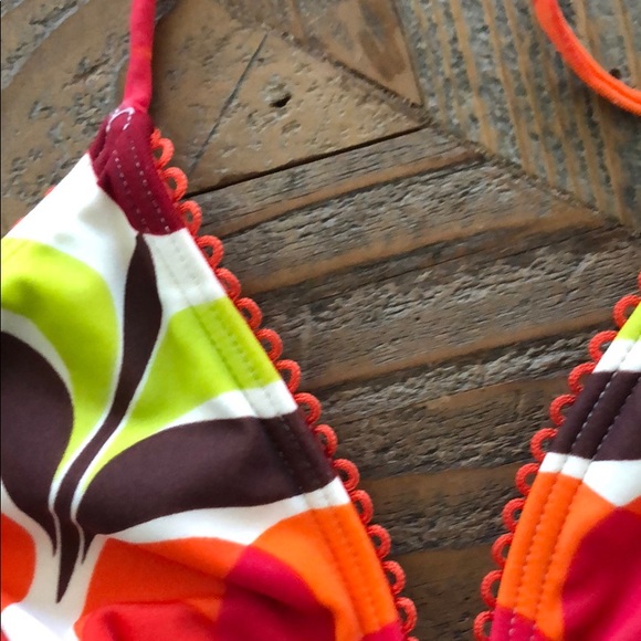 billabong. triangle tie bikini top. (med) - Picture 3 of 6